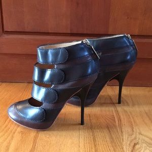 L.A.M.B black/brown leather bootie  Size 6